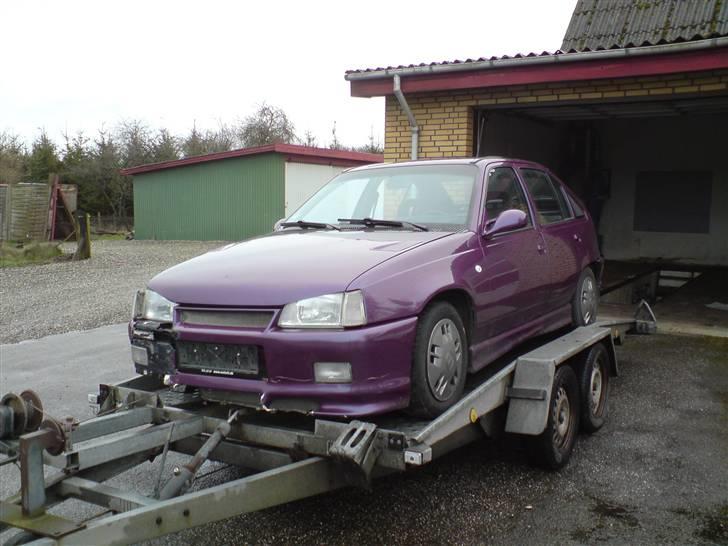 Opel Kadett e gsi 16v. Skrotte billede 5