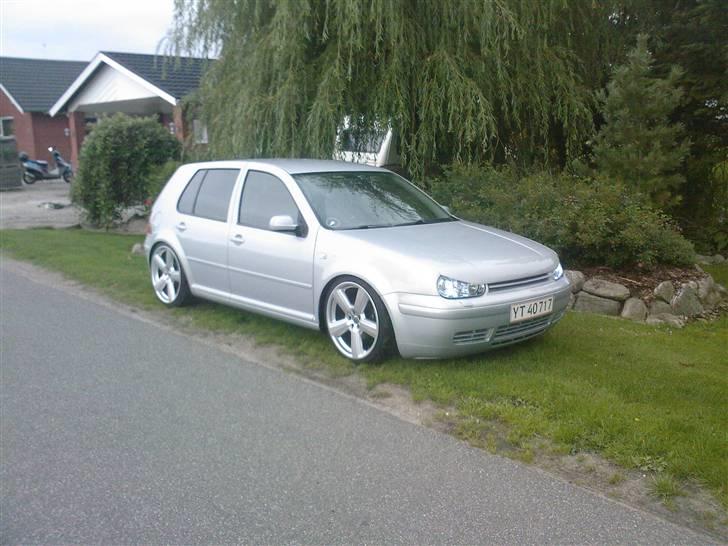 VW Golf  solgt billede 2