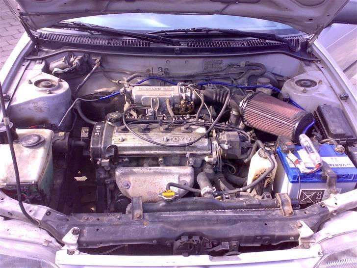 Toyota corolla 1,3xli billede 3