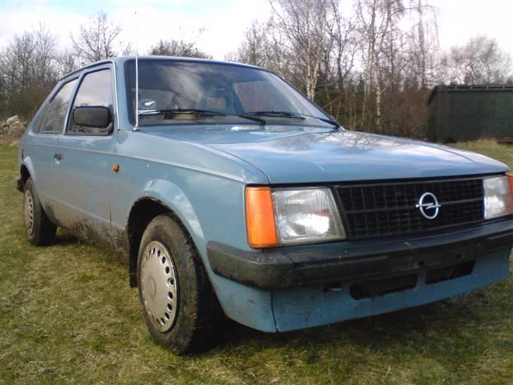 Opel kadett 1,6 D  billede 1