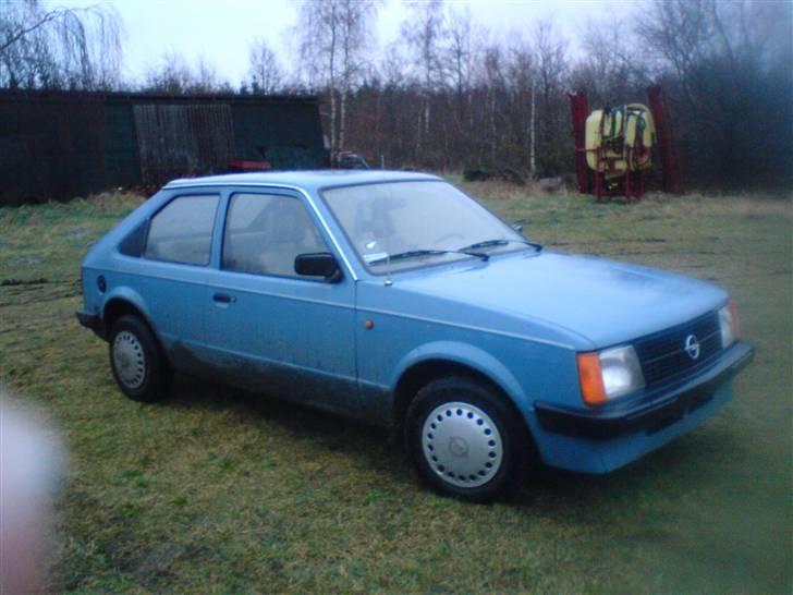 Opel kadett 1,6 D  billede 5