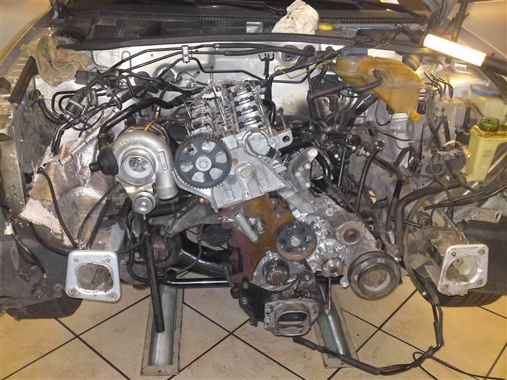 VW Passat 1,8 Turbo SOLGT billede 11