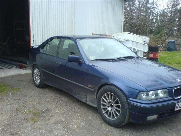 BMW 325 solgt billede 2