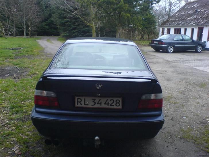 BMW 325 solgt billede 4