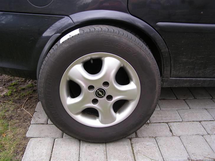 Opel Vectra B 1,8 16V Solgt billede 13