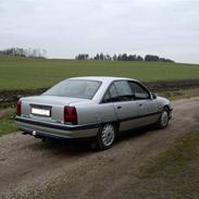 Opel Omega 2,6 gls