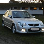 Mazda 323f sportive Solgt