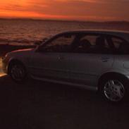 Mazda 323f sportive Solgt