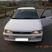 Toyota Corolla 1,3 XL E90 SOLGT!