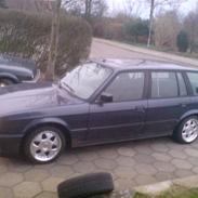 BMW 324 TD Touring