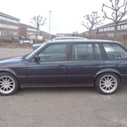 BMW 324 TD Touring