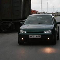 VW Golf 4