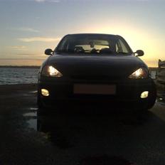 Opel CorsaB 1.6 Sport *Solgt