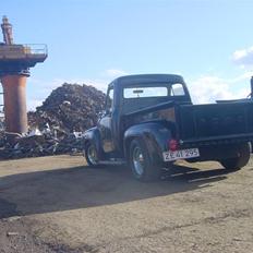 Amerikaner F-100 "the junkyard dog"