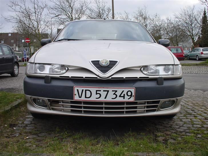 Alfa Romeo 146 1.6 L billede 3