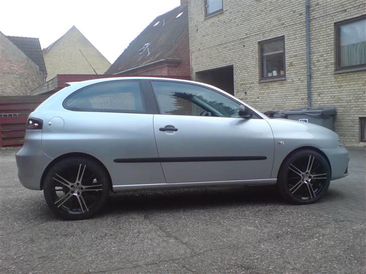 Seat Ibiza 1,4 tdi - SOLGT -  - Den ligner lidt en bjergged med de store fælge billede 5