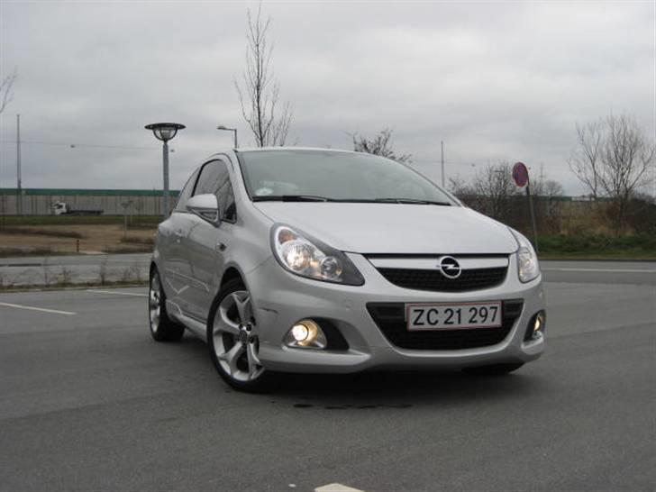 Opel Corsa OPC billede 1