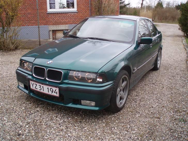 BMW 325i solgt billede 6