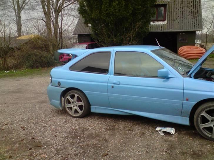 Ford escort  er solgt billede 2