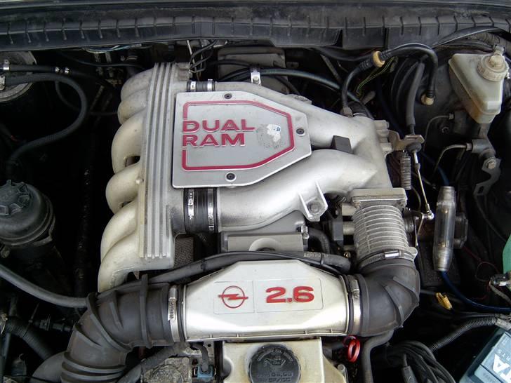 Opel Omega 2,6 gls billede 10