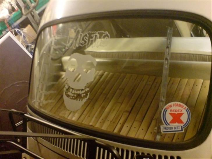 VW bobbel T1 - Bambus hattehylde - næsten færdig billede 5