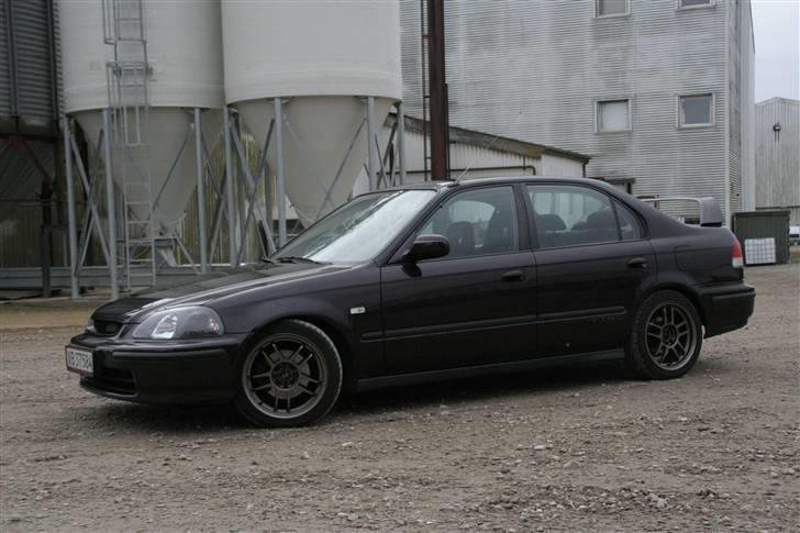 Honda Civic VTi EK4 billede 1