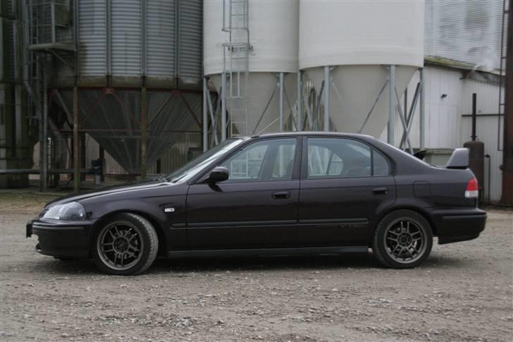 Honda Civic VTi EK4 billede 2