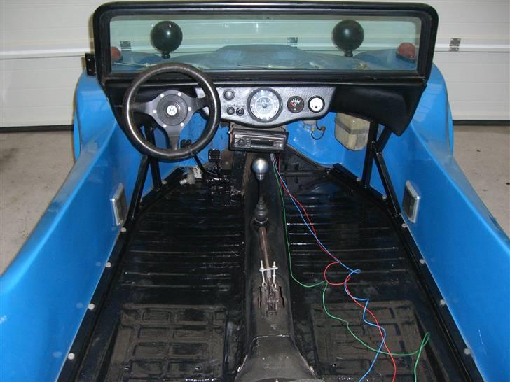 VW Beach buggy SOLGT - bund, skelet og instrument  panel ny malet :-) billede 7