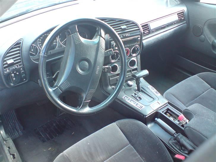 BMW 320i (SOLGT) billede 15