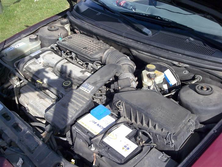 Ford Mondeo 1.8i CL\\ R.I.P // billede 6