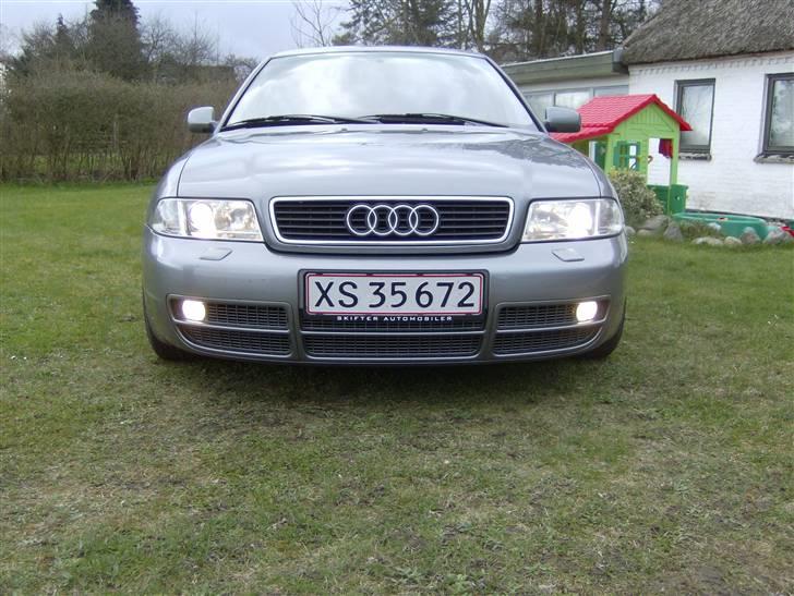 Audi A4 1.8t  *solgt* billede 1