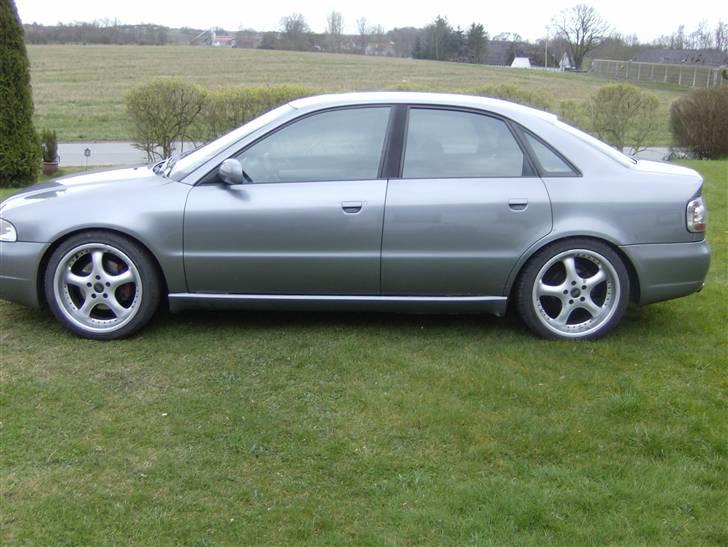Audi A4 1.8t  *solgt* billede 3