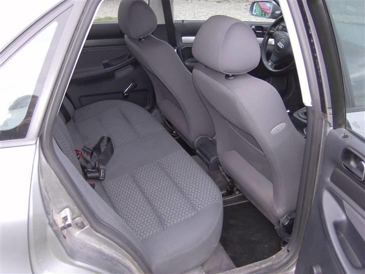 Audi A4 1.8t  *solgt* billede 7