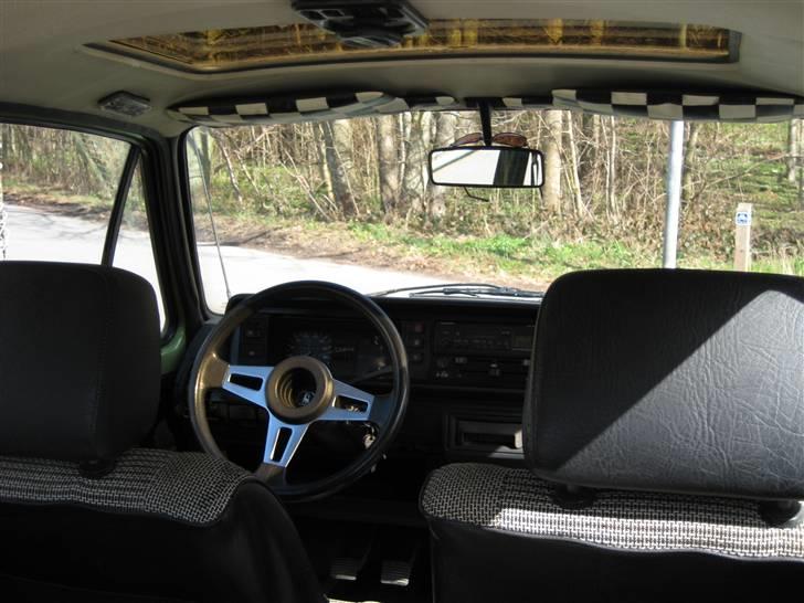 VW Golf 1 D .. SOLGT billede 3