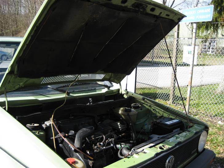 VW Golf 1 D .. SOLGT billede 5