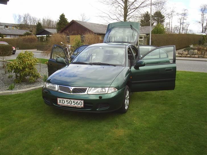 Mitsubishi Carisma billede 12