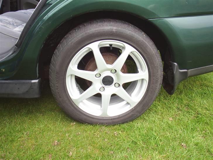 Mitsubishi Carisma billede 13