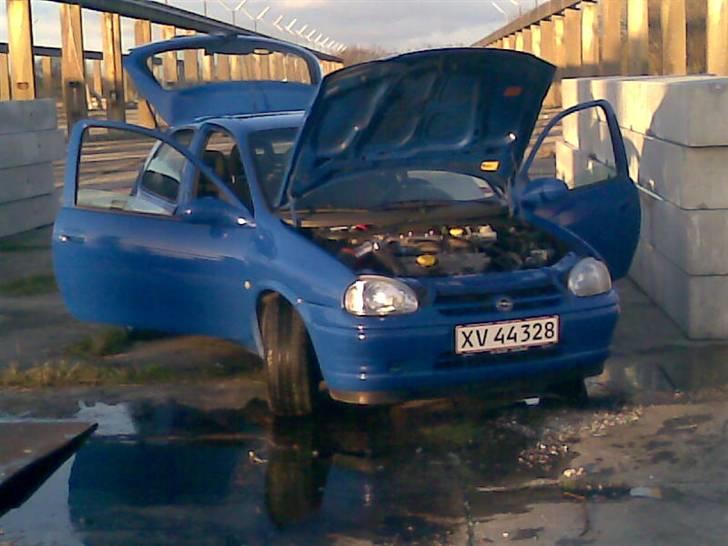 Opel Corsa 1,4i 16v solgt billede 5