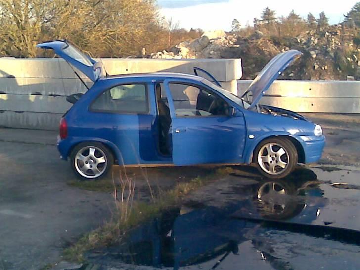 Opel Corsa 1,4i 16v solgt billede 7