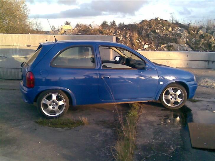 Opel Corsa 1,4i 16v solgt billede 13