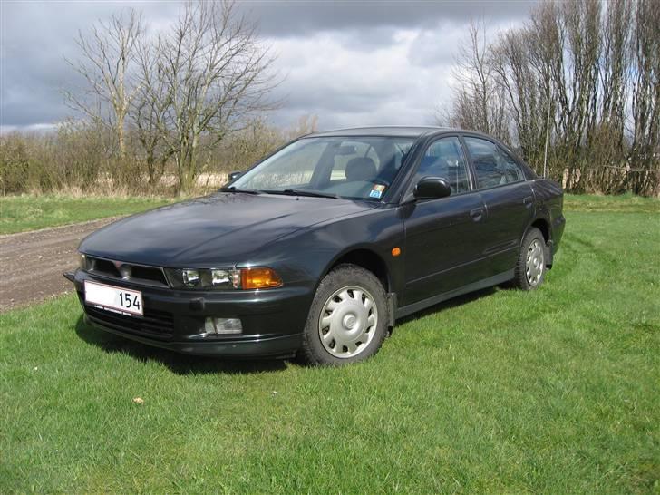 Mitsubishi galant skrottet billede 2
