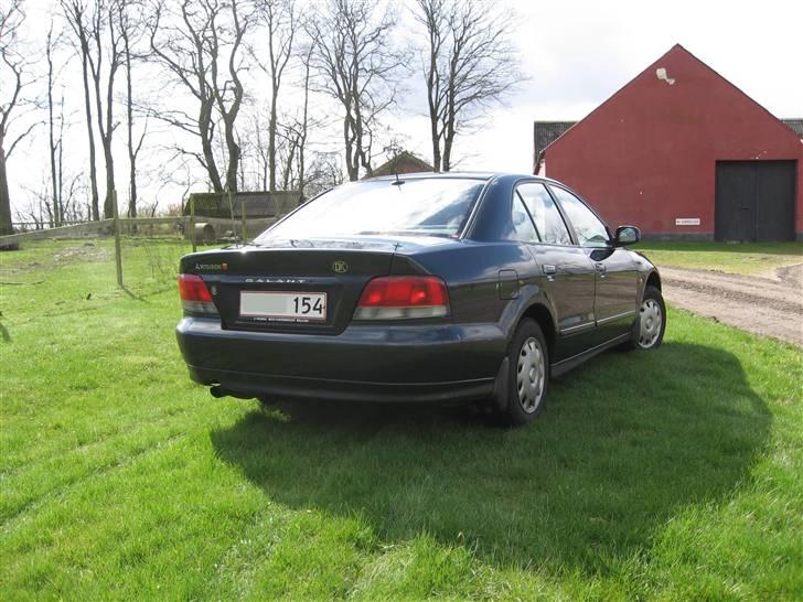 Mitsubishi galant skrottet billede 5