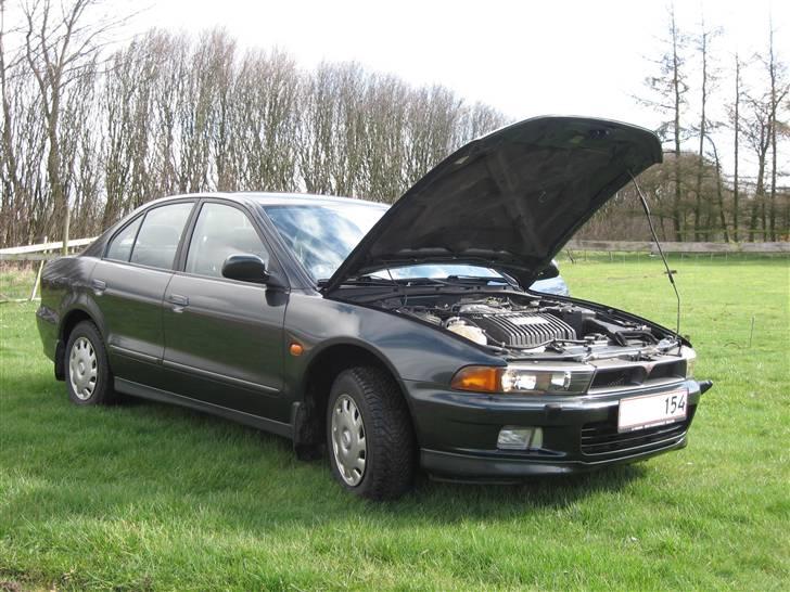 Mitsubishi galant skrottet billede 9