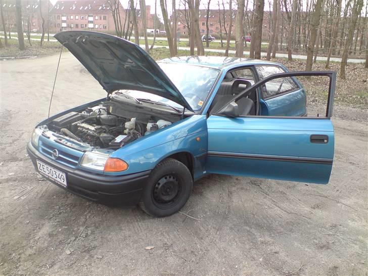 Opel Astra F | S O L G T billede 12