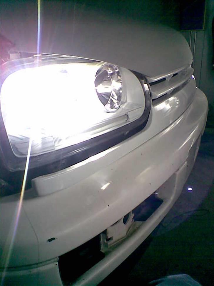 VW Golf III (Solgt) - Så skulle der lige afprøves det nye Xenon kit 8000 K billede 13