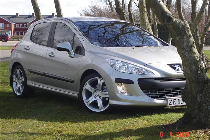 Peugeot 308 Turbo billede 1