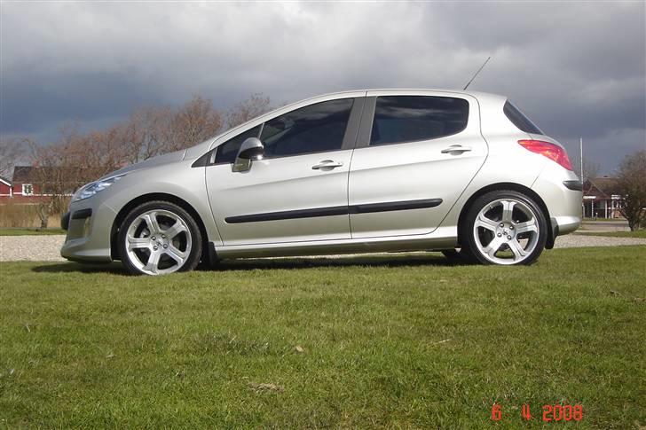 Peugeot 308 Turbo billede 2