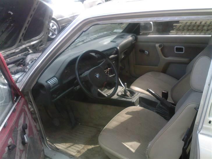 BMW 320i e30     SOLGT billede 7