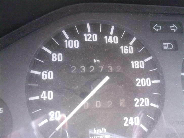 BMW 320i e30     SOLGT billede 9