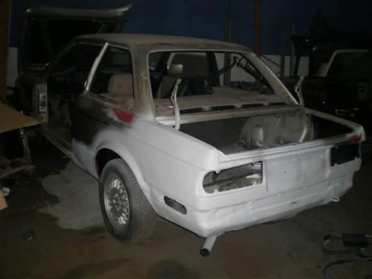 BMW 320i e30     SOLGT billede 17